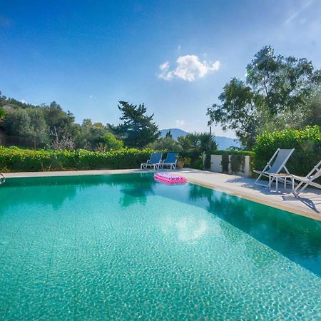 Villa Afionas - 3 Minutes From The Beach With Heated Eco-Pool And Sunset View المظهر الخارجي الصورة